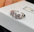 Luxurious rhinestone open ring